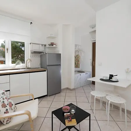 With Parking Space Okrug Gornji, Ciovo - 25259 Апартаменты *