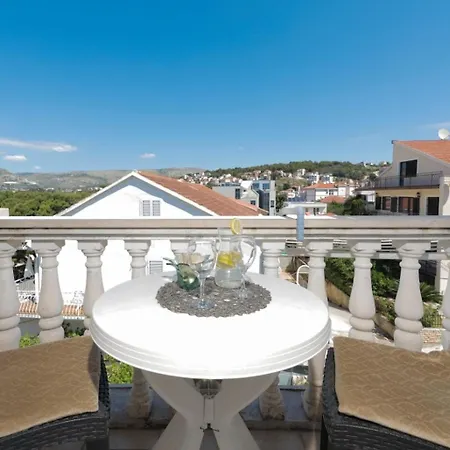 With Parking Space Okrug Gornji - Ciovo - 25259 * Trogir