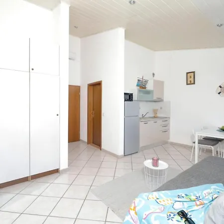 With Parking Space Okrug Gornji, Ciovo - 25259 Apartmán